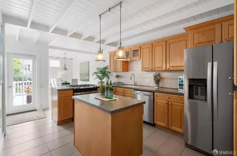 1215 Cole St, San Francisco, CA 94117 photo 3