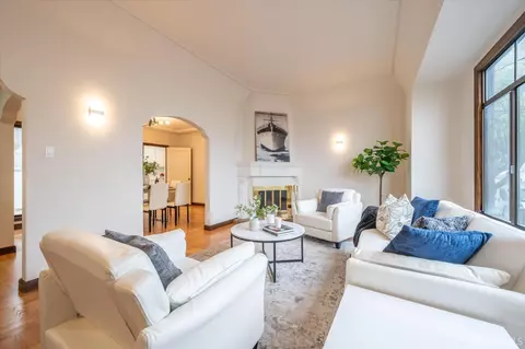 Living - 2167 28th Ave, San Francisco, CA 94116 photo 4 of 4