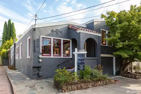 2410 Carleton St, Berkeley, CA 94704