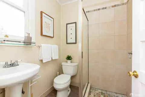Bath - 2410 Carleton St, Berkeley, CA 94704 photo 2 of 2