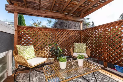 Exterior - 2410 Carleton St, Berkeley, CA 94704 photo 2 of 5