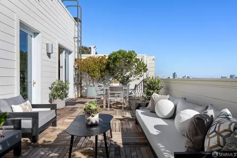 Exterior - 3187 Clay St, San Francisco, CA 94115 photo 4 of 4
