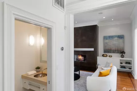 Entry Way - 3187 Clay St, San Francisco, CA 94115 photo 1 of 4