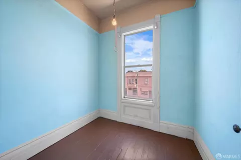 Bedroom - 705 Jackson St, Oakland, CA 94607 photo 1 of 10