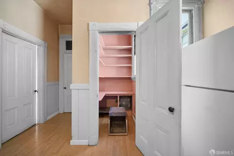 Entry Way - 705 Jackson St, Oakland, CA 94607 photo 4 of 6
