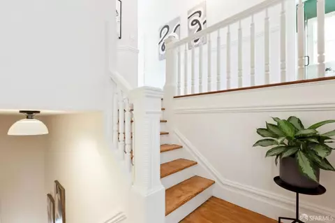 3270 20th St, San Francisco, CA 94110