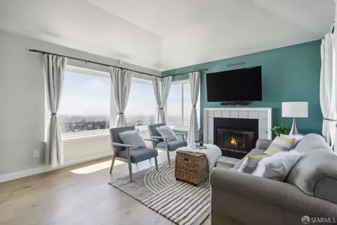 443 Green Ridge Dr #10, Daly City, CA 94014
