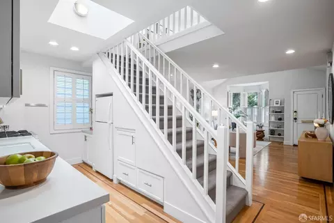 Entry Way - 1807 Scott St, San Francisco, CA 94115 photo 2 of 2