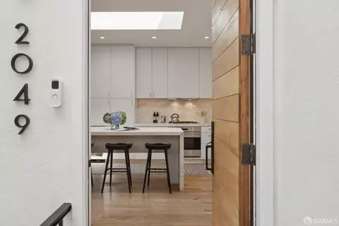 2049 Vallejo St, San Francisco, CA 94123