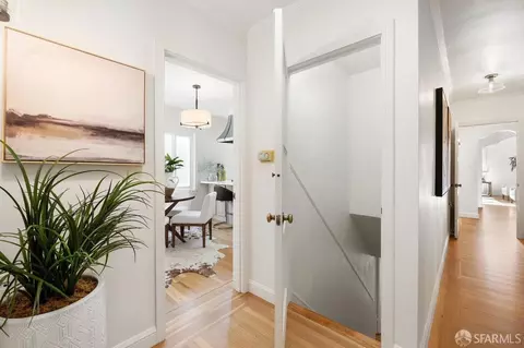 Entry Way - 3020 20th Ave, San Francisco, CA 94132 photo 5 of 8