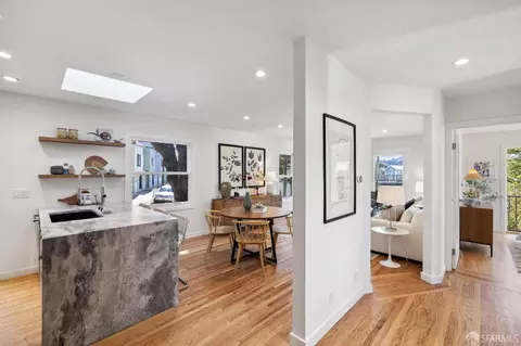 Entry Way - 2 Aztec St, San Francisco, CA 94110 photo 1 of 6