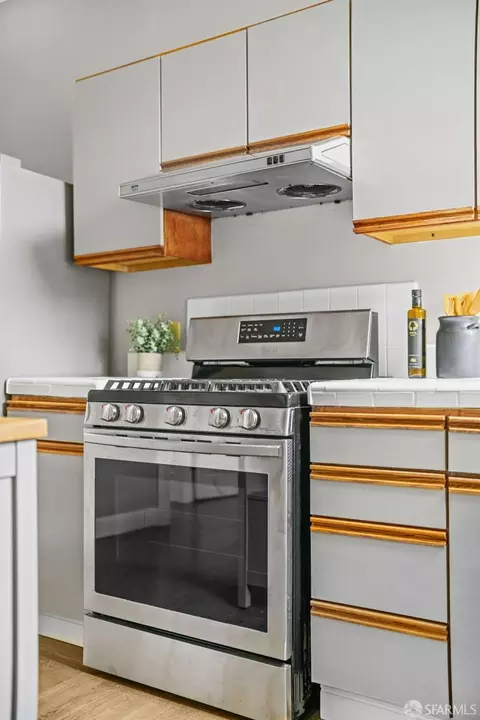Kitchen - 15 Edna St, San Francisco, CA 94112 photo 5 of 5
