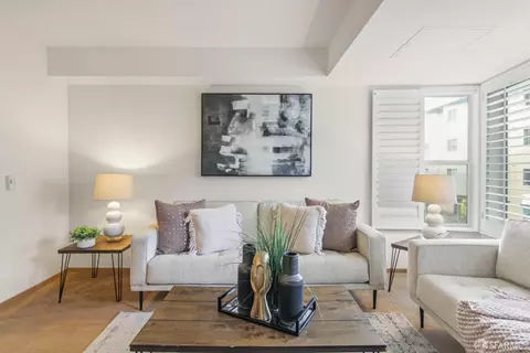 135 Valencia St #A208, San Francisco, CA 94103