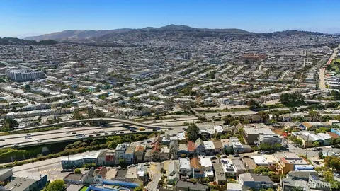 View/Area - 49 Joost Ave, San Francisco, CA 94131 photo 2 of 5