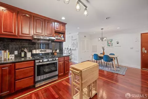 Kitchen - 499 33rd Ave #302, San Francisco, CA 94121 photo 2 of 8