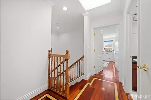 Entry Way - 499 33rd Ave #302, San Francisco, CA 94121 photo 4 of 4