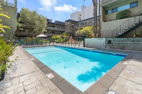 1817 California St #1M, San Francisco, CA 94109