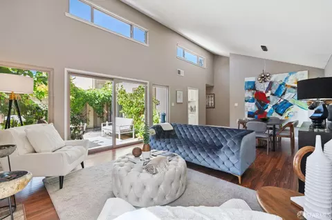 1115 Holly St, Alameda, CA 94502