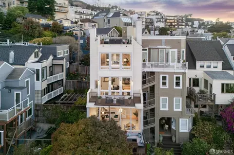 381 Douglass St, San Francisco, CA 94114