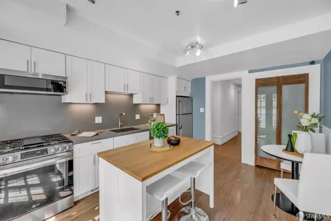 Kitchen - 2799 Laguna St, San Francisco, CA 94123 photo 4 of 5