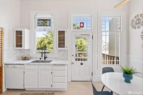 509 Capp St, San Francisco, CA 94110 photo 16