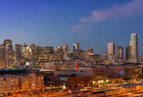 300 Berry St #417, San Francisco, CA 94158