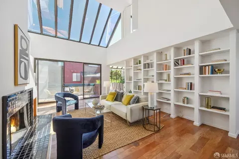 640 Davis St #17, San Francisco, CA 94111