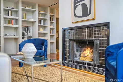 Living - 640 Davis St #17, San Francisco, CA 94111 photo 2 of 5