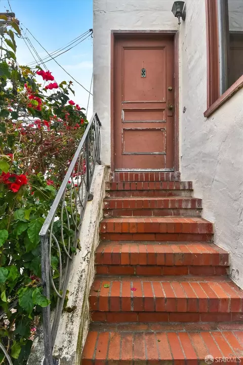 2487 45th Ave, San Francisco, CA 94116 photo 8