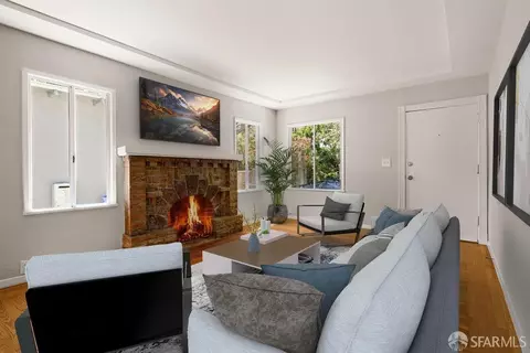 Living - 3111 Wheeler St, Berkeley, CA 94705 photo 5 of 12