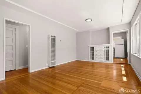 Living - 3111 Wheeler St, Berkeley, CA 94705 photo 8 of 12