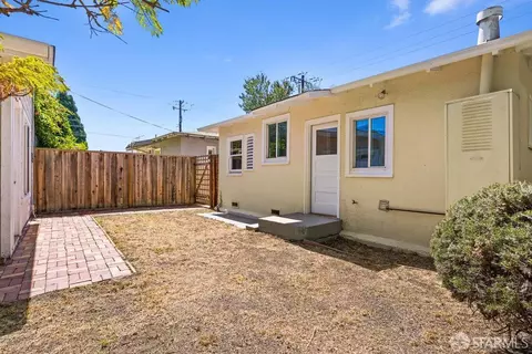 Exterior - 3111 Wheeler St, Berkeley, CA 94705 photo 7 of 8