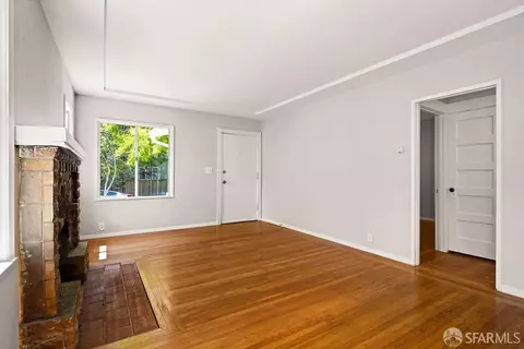 Living - 3111 Wheeler St, Berkeley, CA 94705 photo 4 of 12