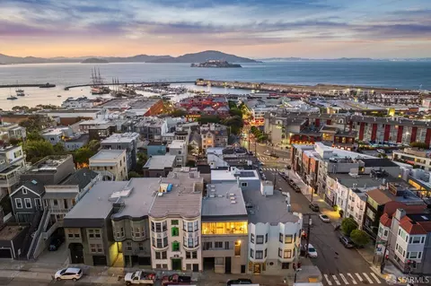712 Bay St, San Francisco, CA 94109 photo 4