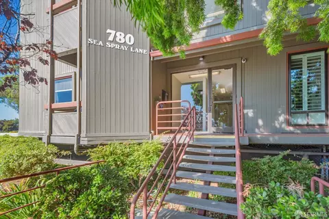 780 Sea Spray Ln #213, Foster City, CA 94404