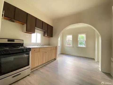 Kitchen - 276 Ellsworth St, San Francisco, CA 94110 photo 1 of 7