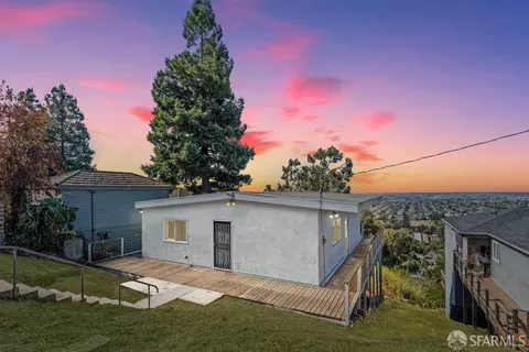 6633 Simson St, Oakland, CA 94605