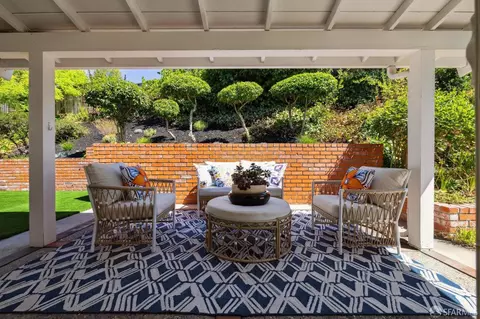 Exterior - 22 Lance Ct, Moraga, CA 94556 photo 5 of 14