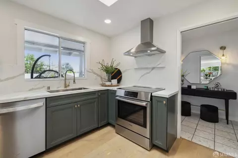 Kitchen - 22 Lance Ct, Moraga, CA 94556 photo 5 of 5