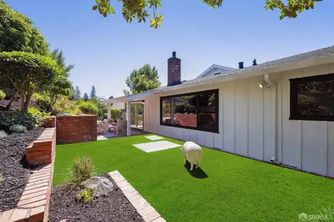 Exterior - 22 Lance Ct, Moraga, CA 94556 photo 2 of 14