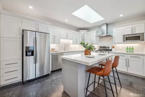 Kitchen - 722 37th Ave, San Francisco, CA 94121 photo 2 of 12