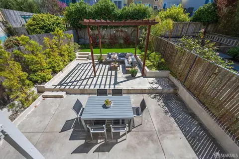 Exterior - 722 37th Ave, San Francisco, CA 94121 photo 3 of 23