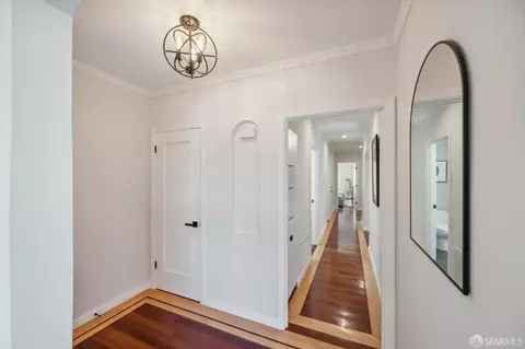 Entry Way - 722 37th Ave, San Francisco, CA 94121 photo 1 of 5