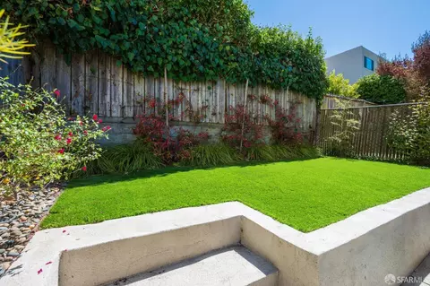 Exterior - 722 37th Ave, San Francisco, CA 94121 photo 10 of 23