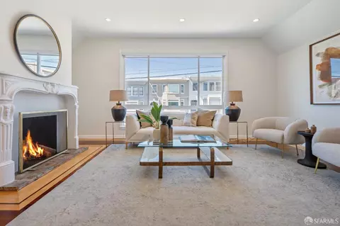 Living - 722 37th Ave, San Francisco, CA 94121 photo 2 of 8