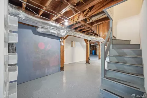 Entry Way - 722 37th Ave, San Francisco, CA 94121 photo 5 of 5