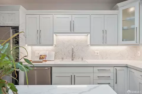Kitchen - 722 37th Ave, San Francisco, CA 94121 photo 9 of 12