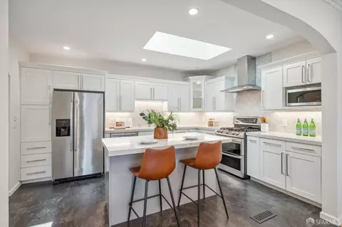 Kitchen - 722 37th Ave, San Francisco, CA 94121 photo 1 of 12