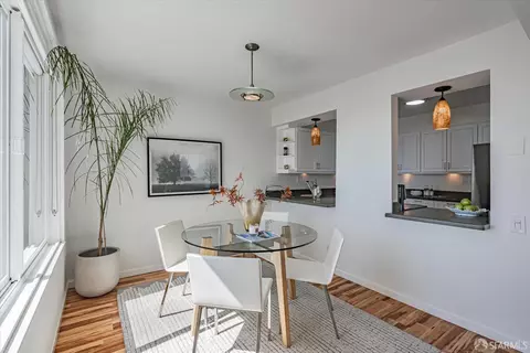 Dining - 5009 Palmetto Ave #27, Pacifica, CA 94044 photo 3 of 3