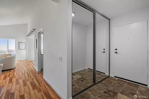 Entry Way - 5009 Palmetto Ave #27, Pacifica, CA 94044 photo 2 of 2